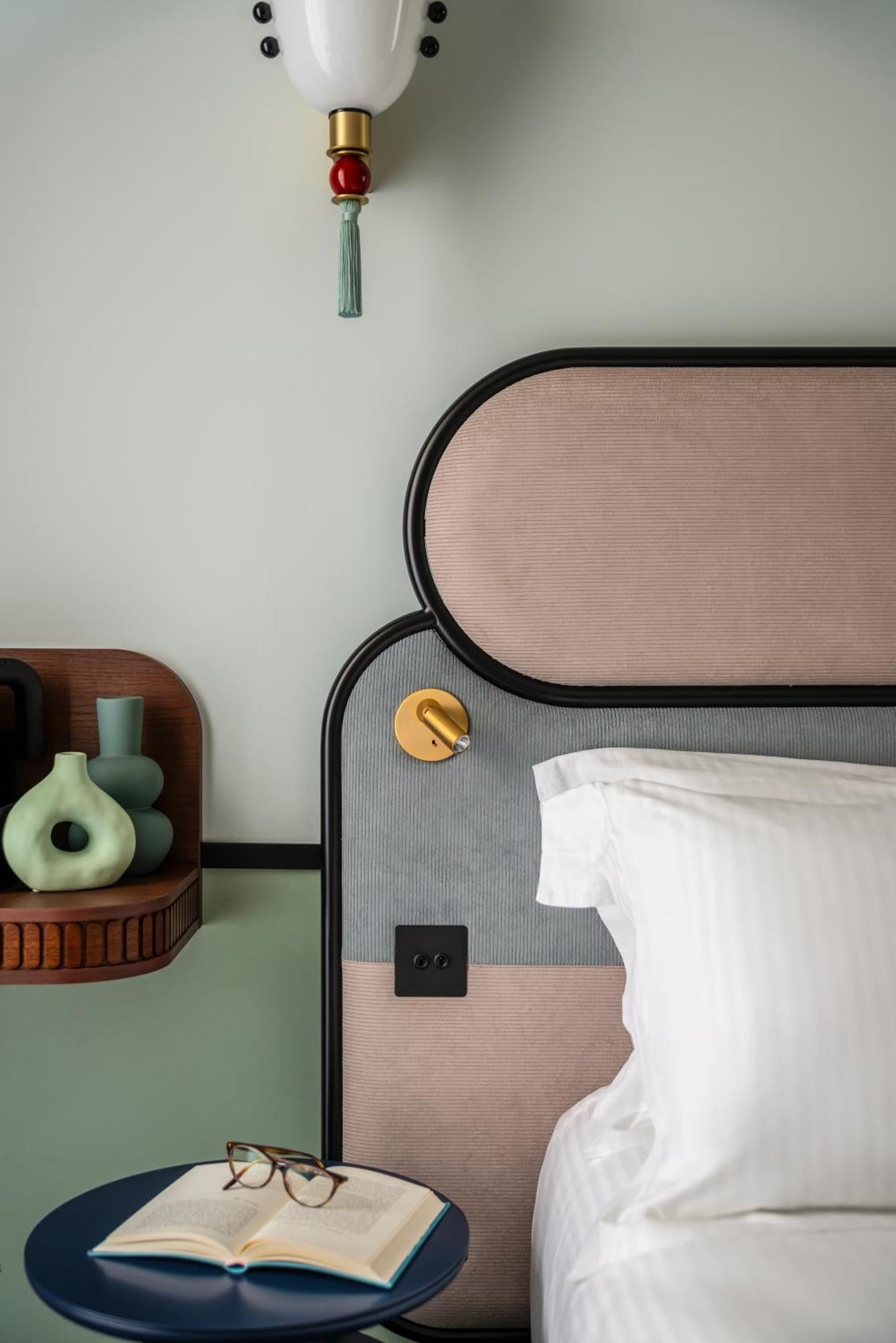 Hotel Faubourg Galant - Handwritten Collection Paris
