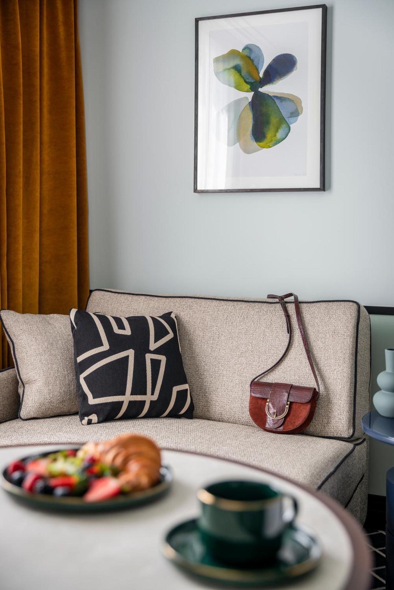 Faubourg Galant - Handwritten Collection 3* Paris