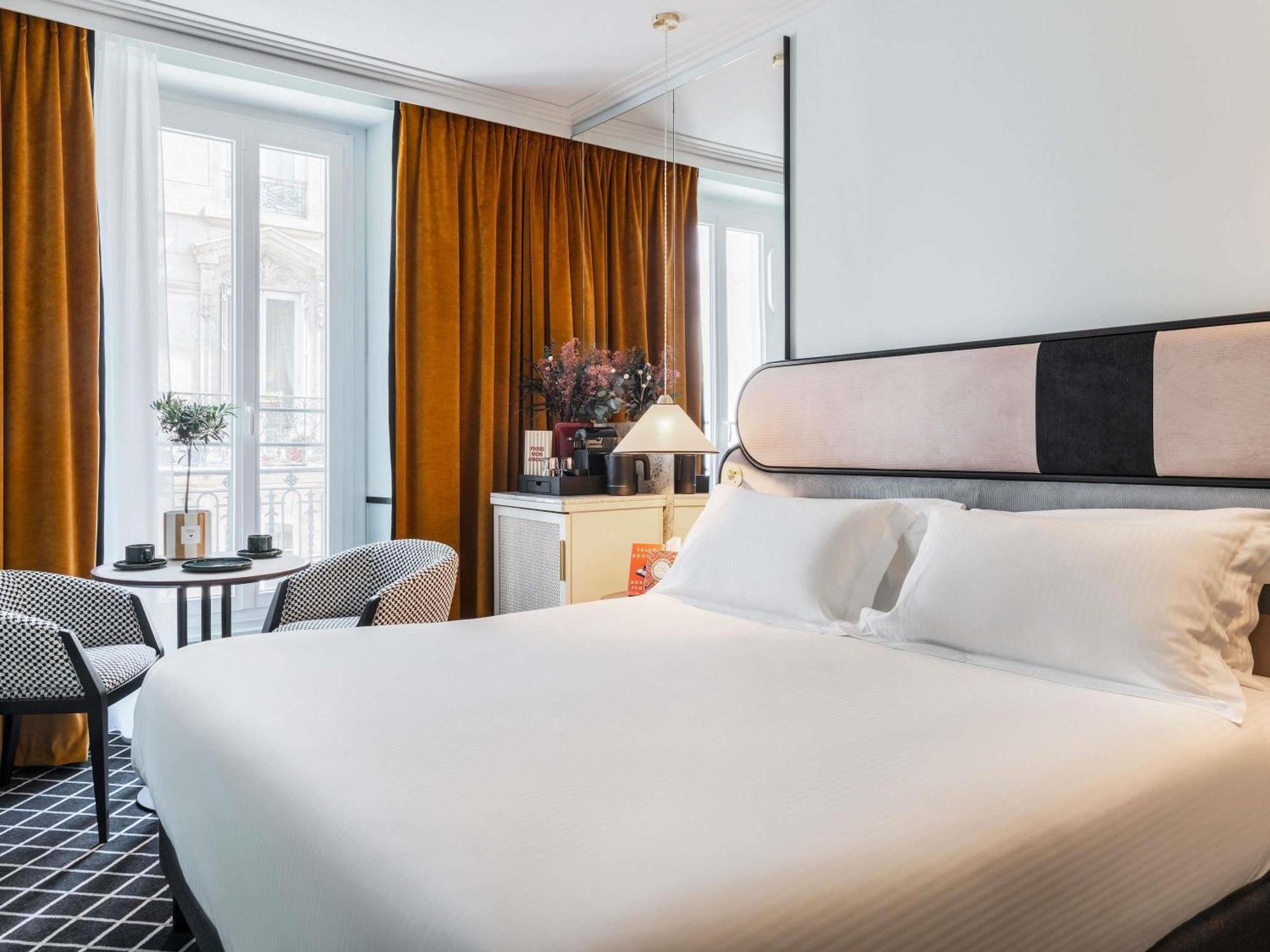 Faubourg Galant - Handwritten Collection 3* Paris